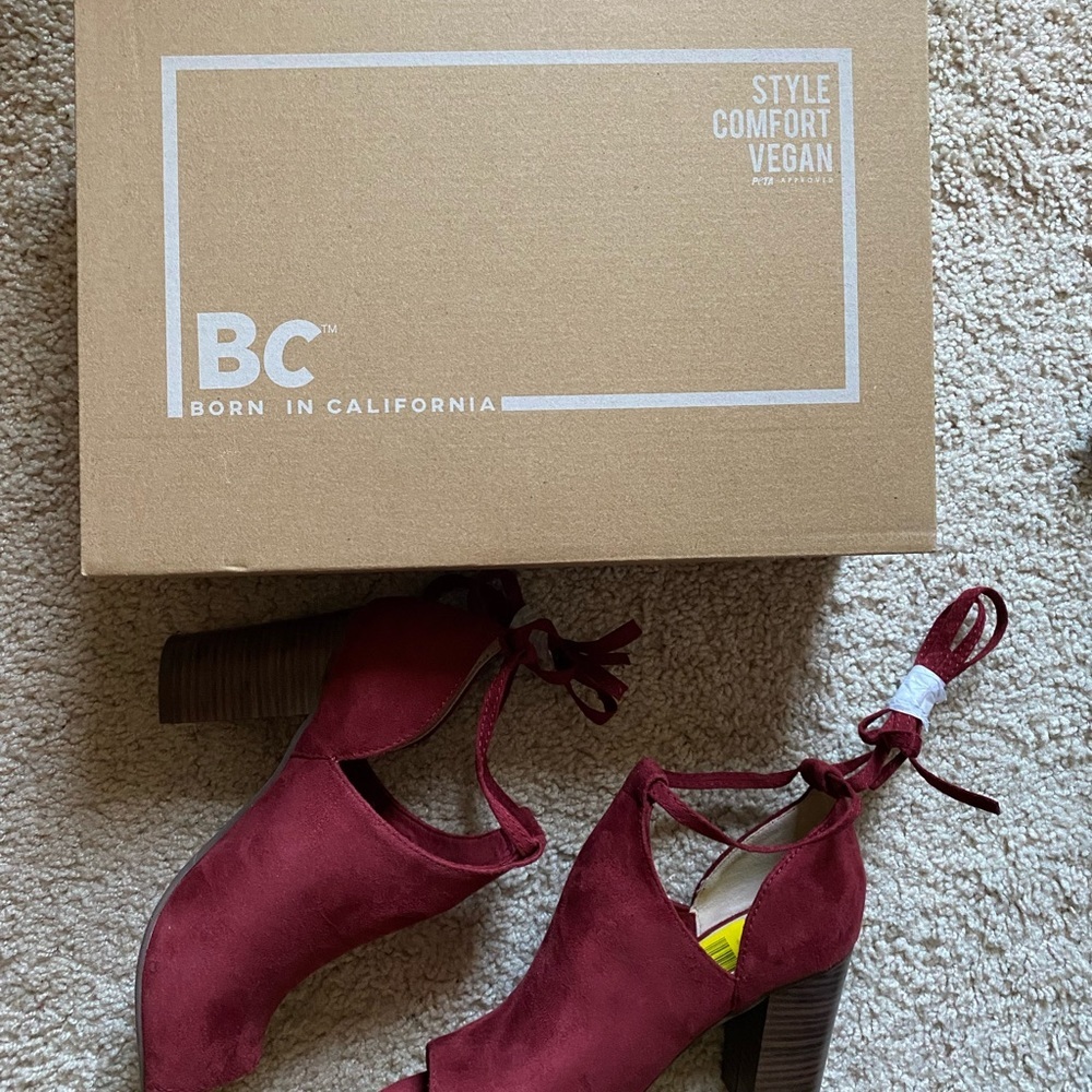 BC Footwear Women's Set Me Free Dress Sandal - Picture 2 of 5